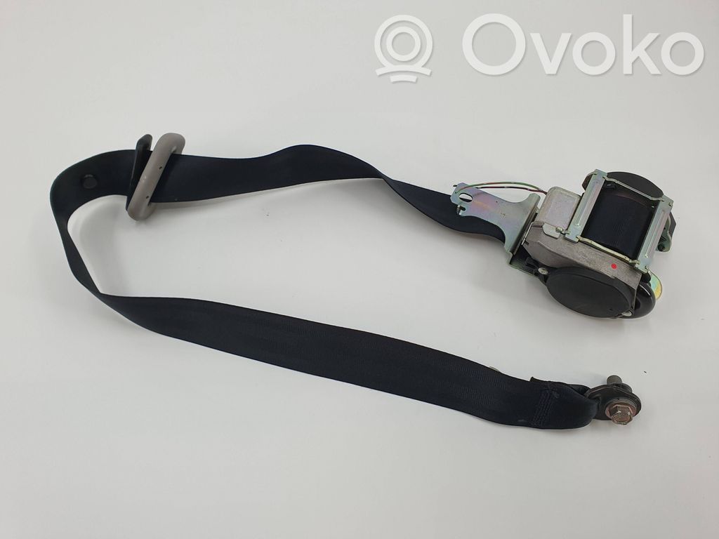 Mazda 3 I Front seatbelt 