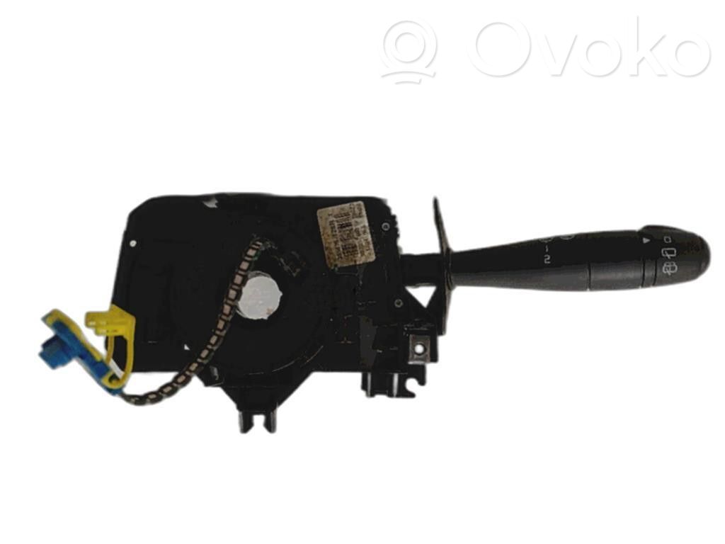 Dacia Duster Wiper control stalk 