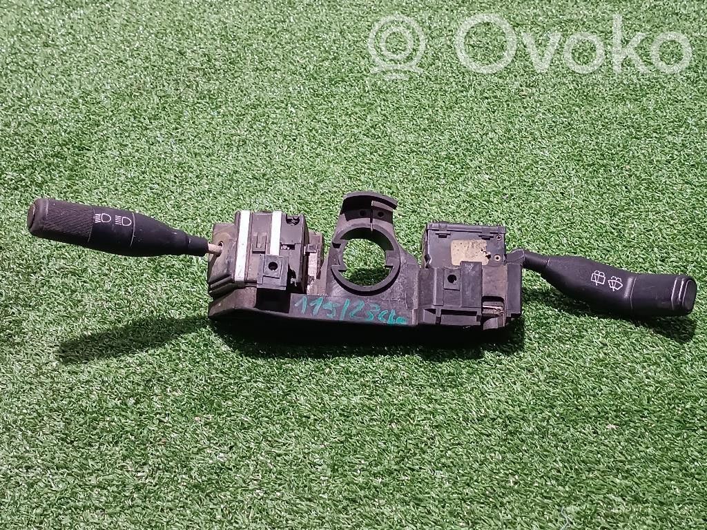 Renault Clio I Wiper turn signal indicator stalk/switch 