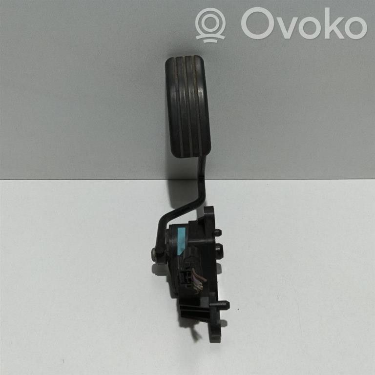 Renault Clio III Accelerator throttle pedal 