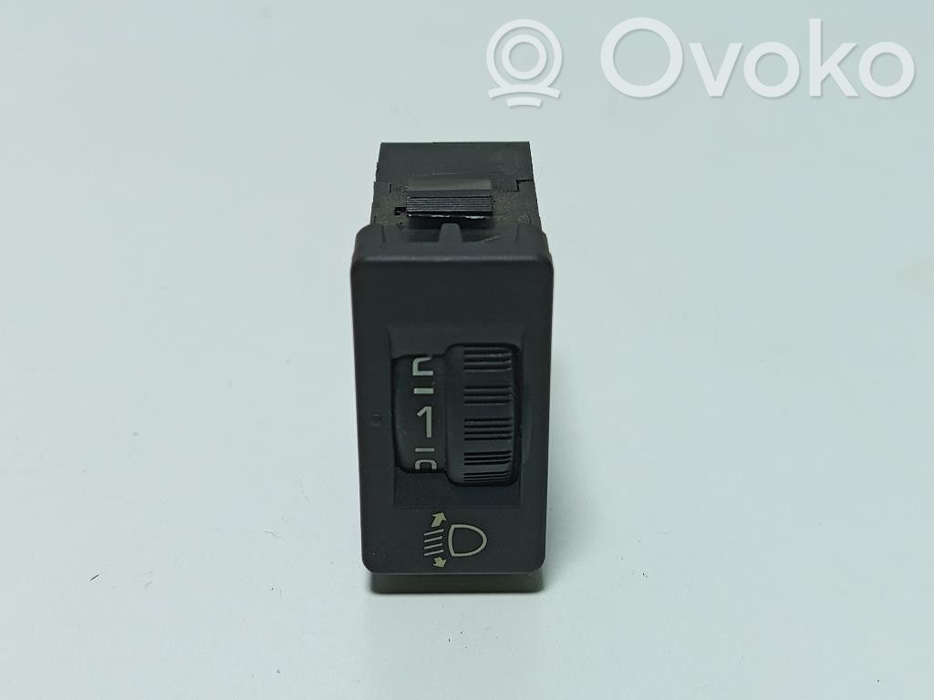 Citroen C4 II Light switch 