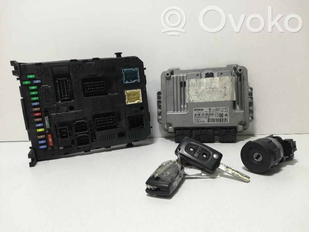 Peugeot 5008 Engine ECU kit and lock set 