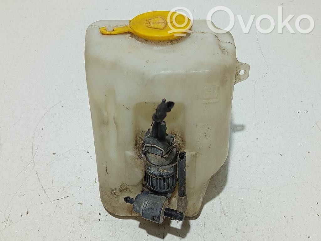 Opel Corsa C Windshield washer fluid reservoir/tank 