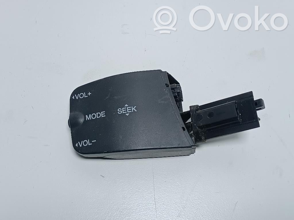 Ford Focus Multifunctional control switch/knob 
