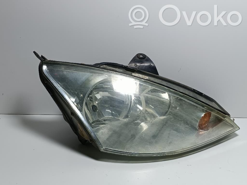 Ford Focus Headlight/headlamp 