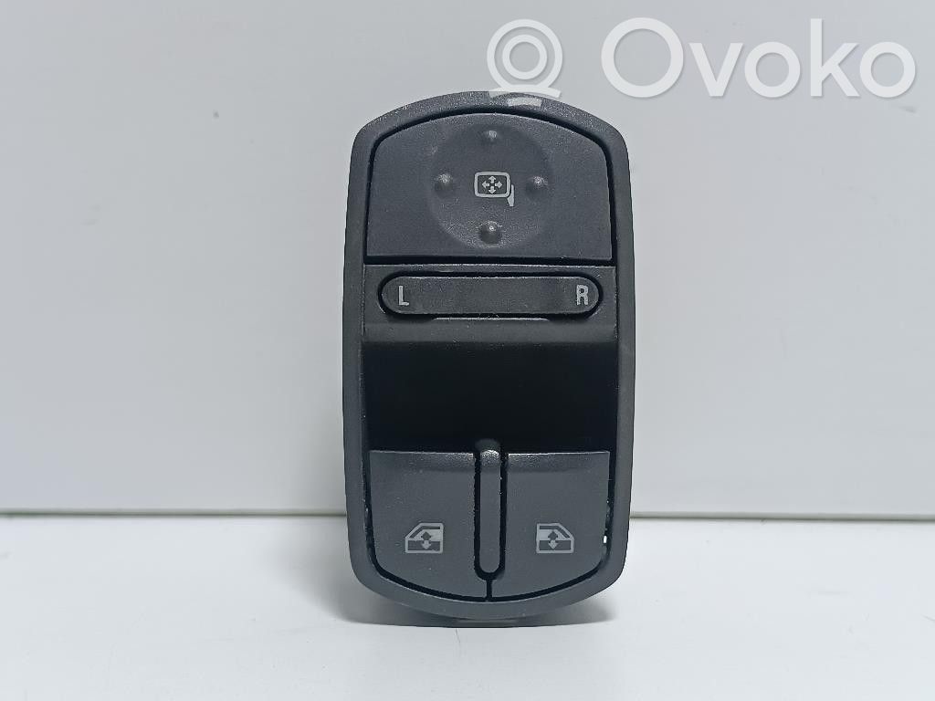 Opel Corsa D Electric window control switch 