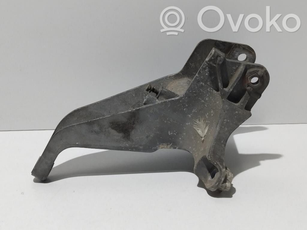 Mini One - Cooper R50 - 53 Engine mounting bracket 