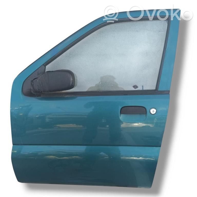 Suzuki Ignis Puerta delantera 