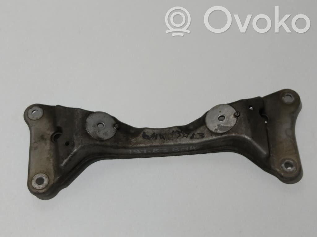 BMW 1 E81 E87 Suport motor 