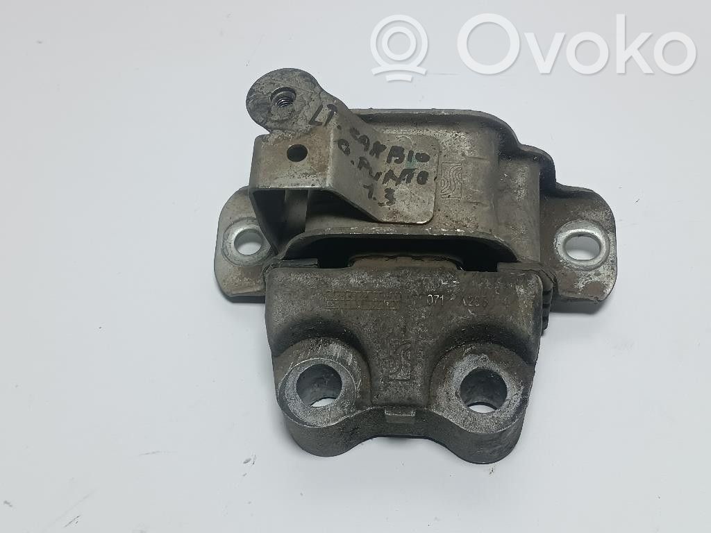Fiat Grande Punto Supporto di montaggio del motore (usato) 
