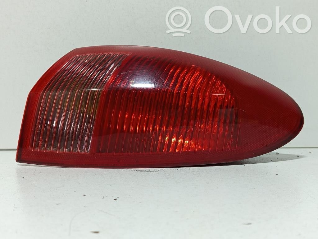 Alfa Romeo 147 Lampă spate în caroserie 