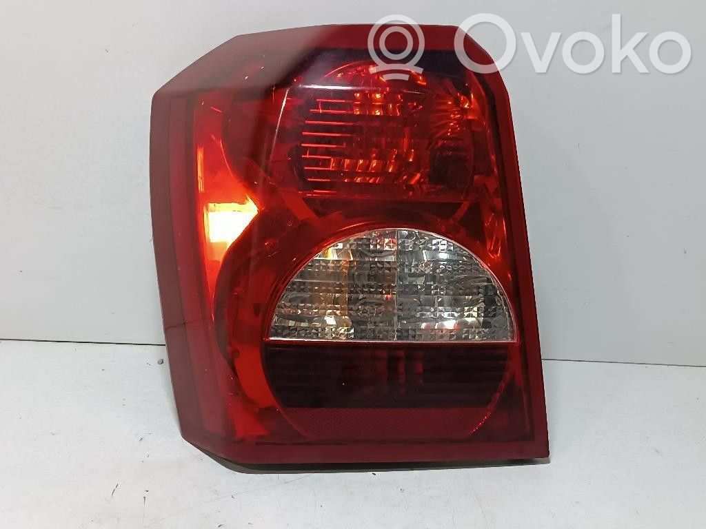 Dodge Caliber Luci posteriori 
