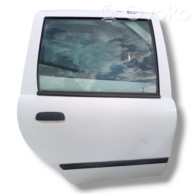 Fiat Punto (176) Portiera posteriore 