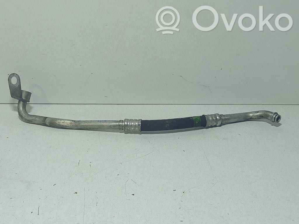 Mercedes-Benz C W203 Conductă/furtun aer condiționat (A/C) 