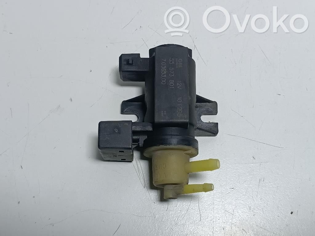 Opel Corsa D Solenoid supapă turbosuflantă 