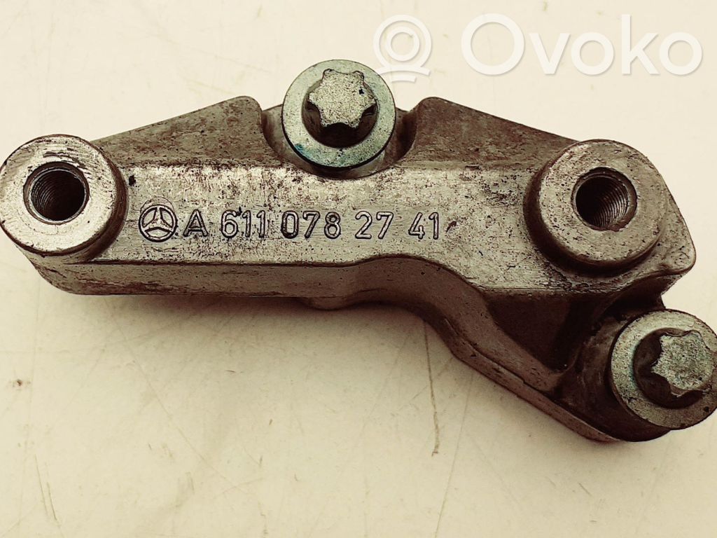 Engine mounting bracket   A6110782741