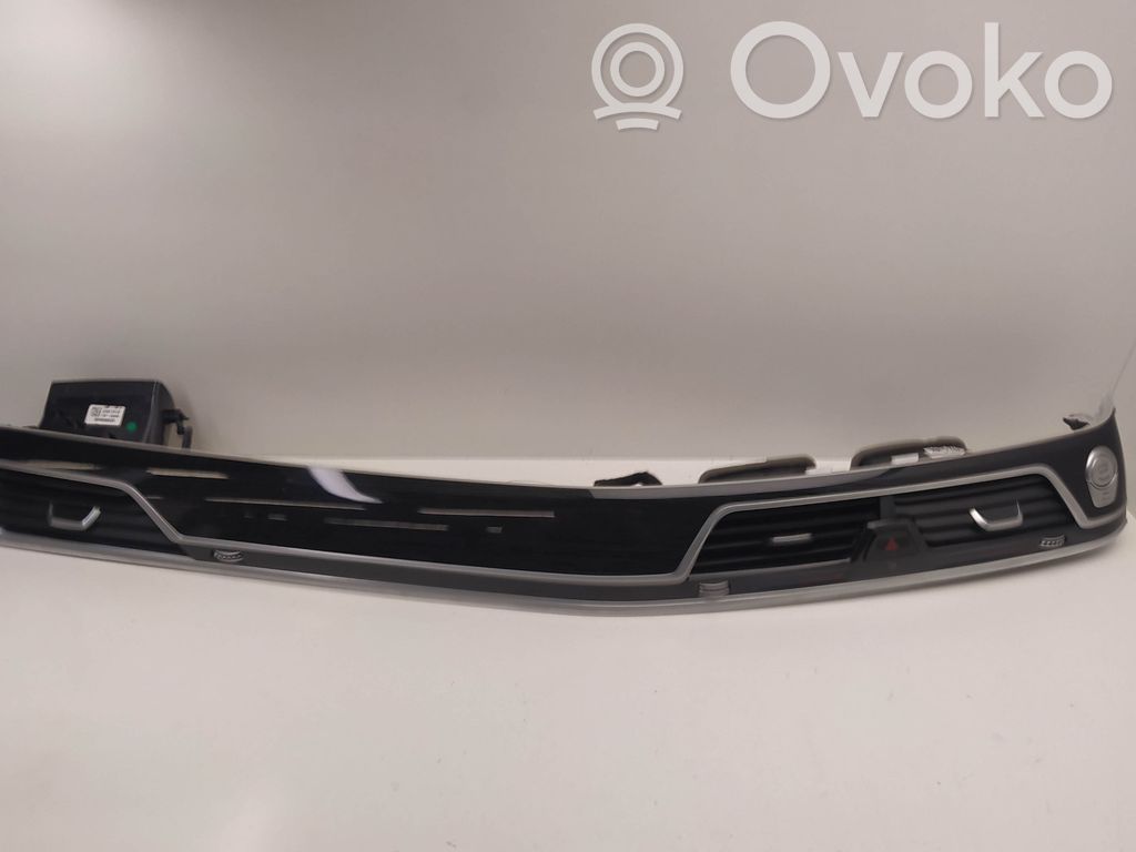 BMW 7 G11 G12 Panel trim 