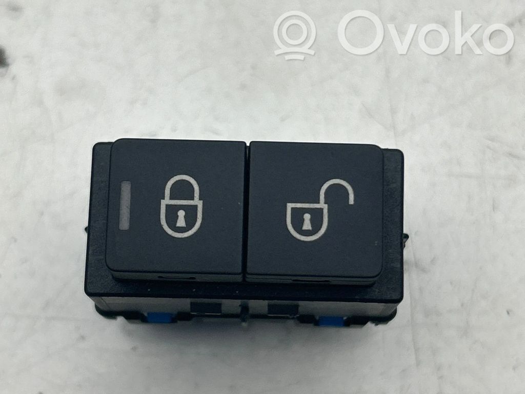 Land Rover Range Rover Sport L494 Central locking switch button 