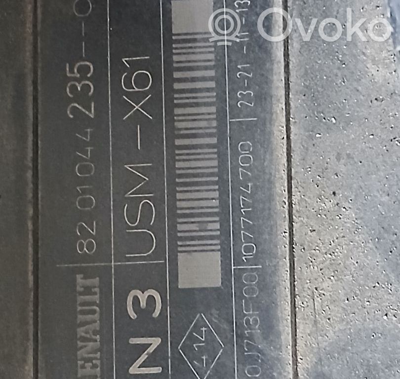 Renault Kangoo II Juego de caja de fusibles 