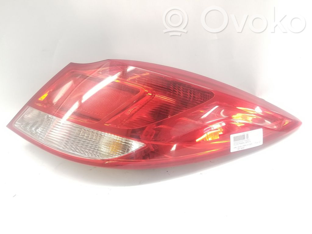 Opel Insignia A Luz trasera/de freno 