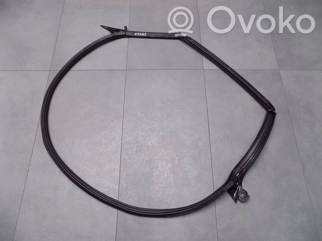 Gumowa uszczelka drzwi tylnych   3G8868119P