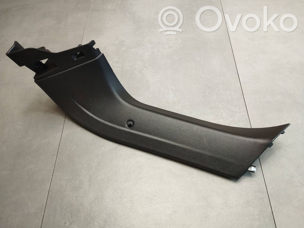 Audi Q4 Sportback e-tron Asidero interior trasero 