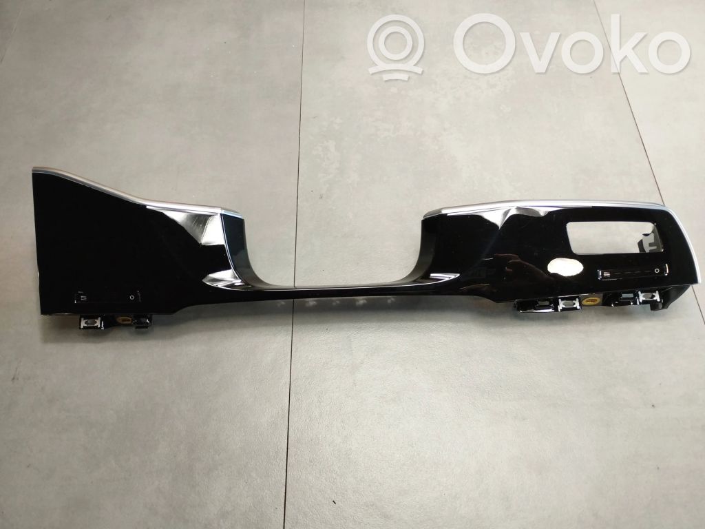 Audi A8 S8 D5 Panel trim 