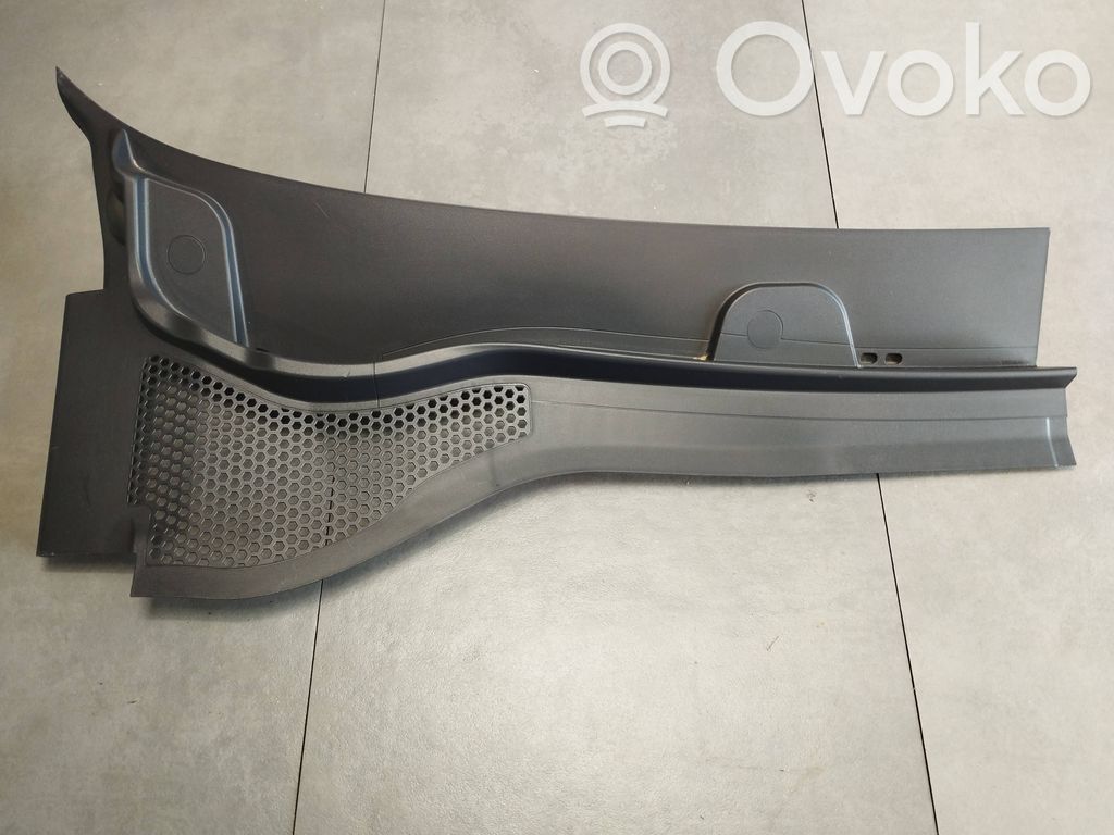 Seat Leon IV Moldura del limpia 