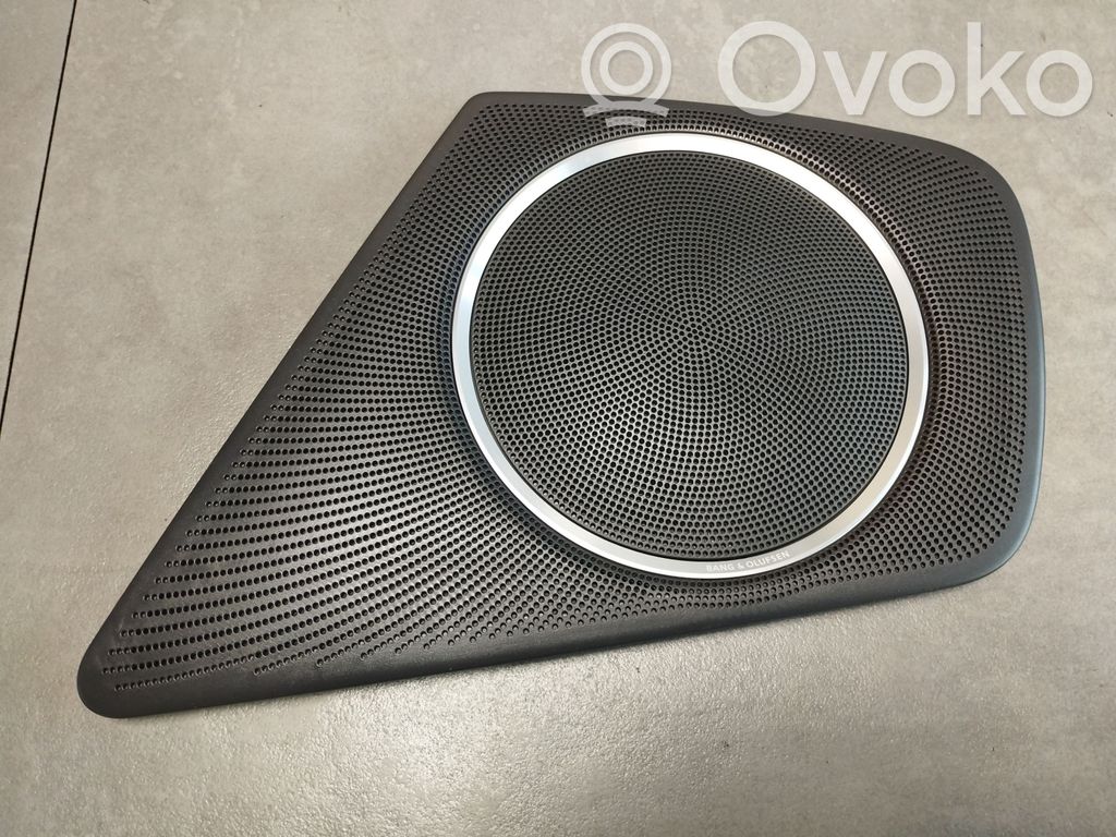 Audi A5 Sportback 8TA Grilles, couvercle de haut-parleur porte avant 