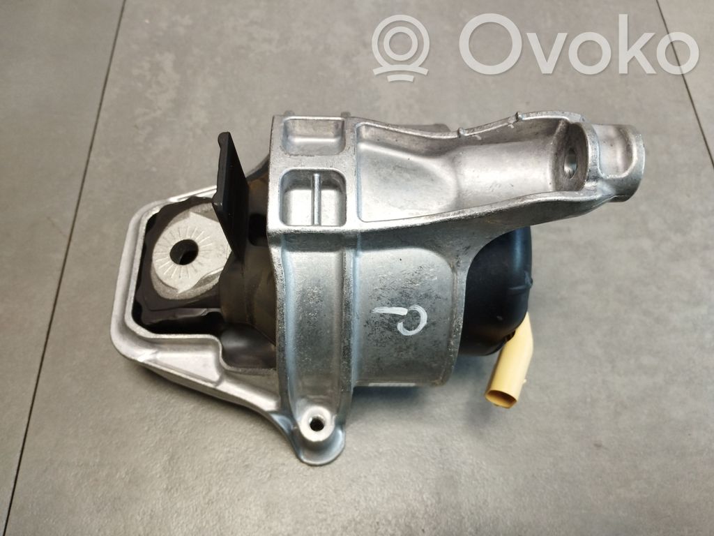 Engine mount vacuum valve   8B3199372BQ