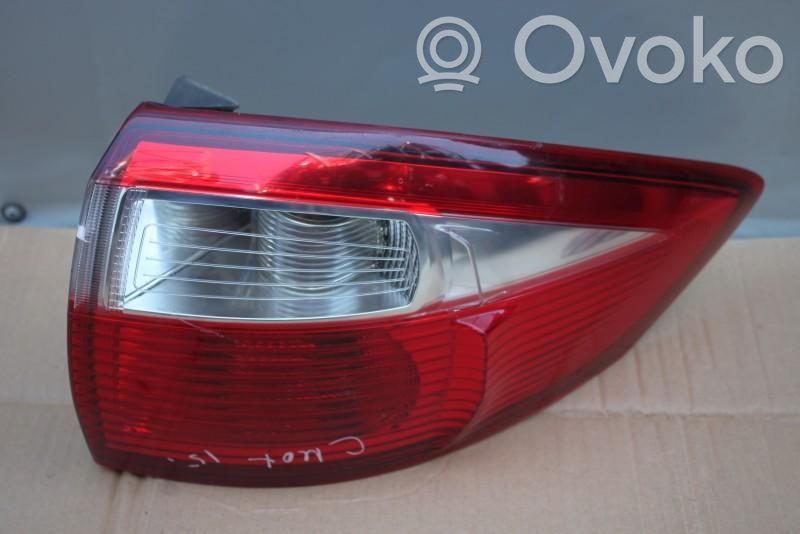 Ford C-MAX II Galinis žibintas kėbule 