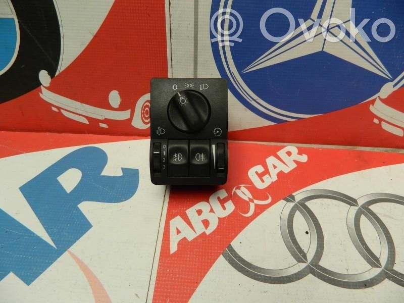 Opel Astra G Light switch 