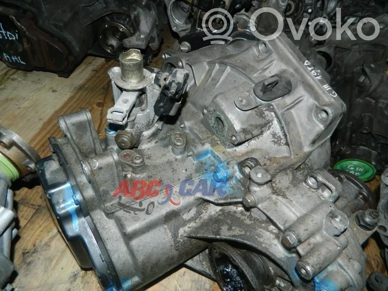 Volkswagen Golf III Caja de cambios manual de 5 velocidades 