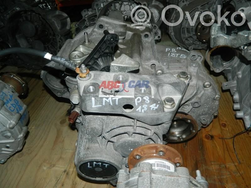 Volkswagen PASSAT B7 Caja de cambios manual de 5 velocidades 