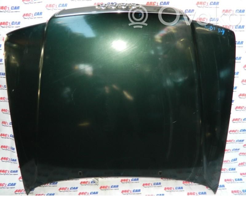 Audi A4 S4 B5 8D Konepelti 