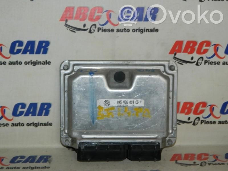 Skoda Fabia Mk2 (5J) Unitate control motor/modul ECU 