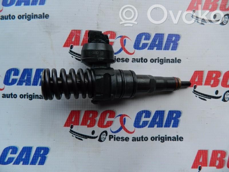 Inyector de combustible   038130073AG