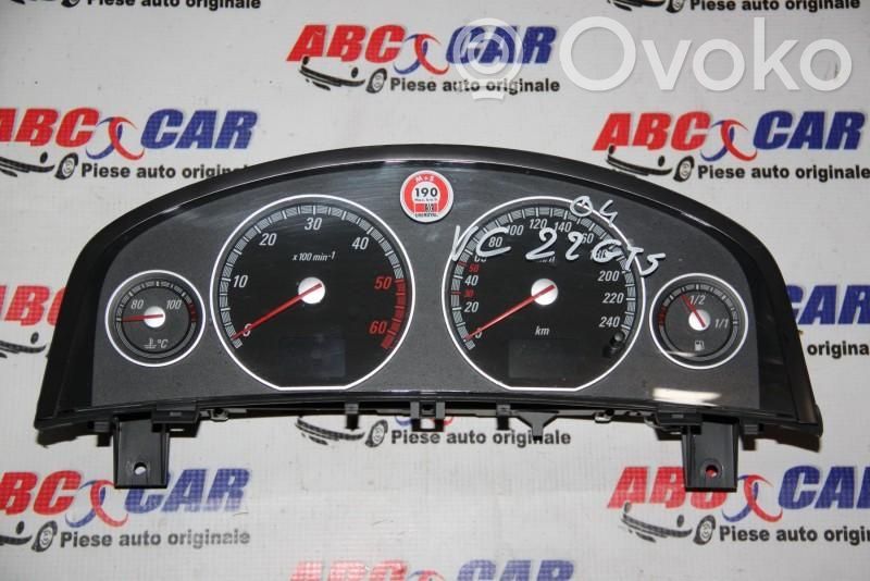 Opel Vectra C Часы 