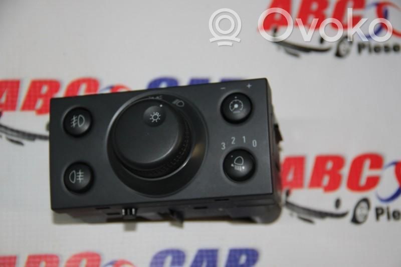 Opel Vectra C Light switch 