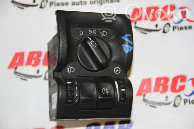Light switch   90569814,90569813LB
