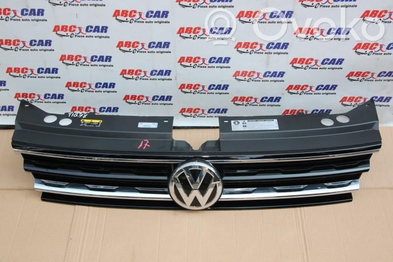 Volkswagen Tiguan Etusäleikkö 