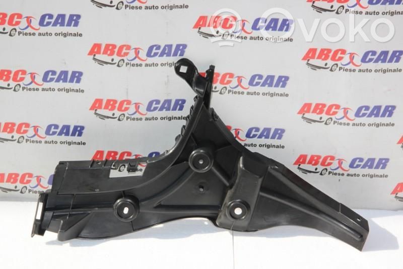 Soporte del parachoques delantero   8V4807377D