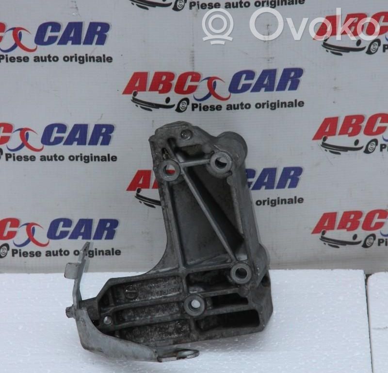 Other engine part   750598002