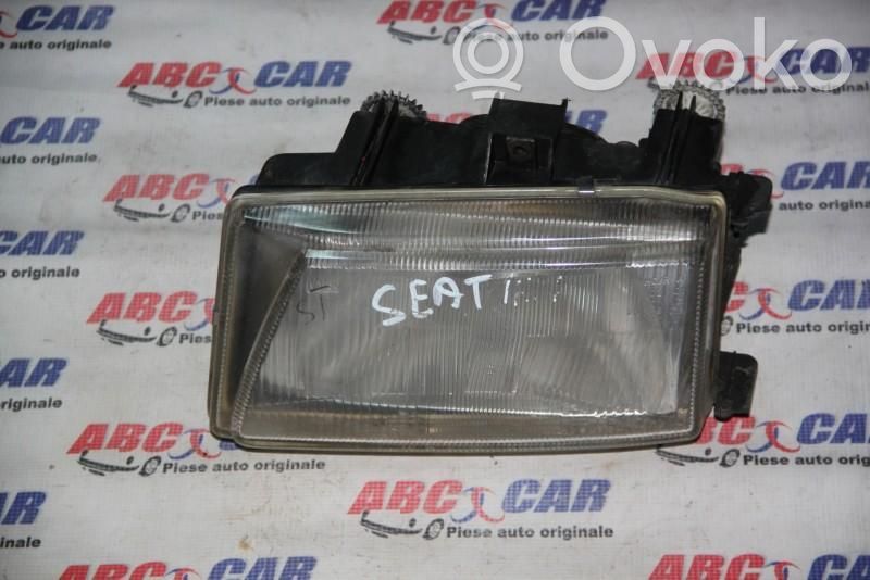 Seat Ibiza II (6k) Lampa przednia 