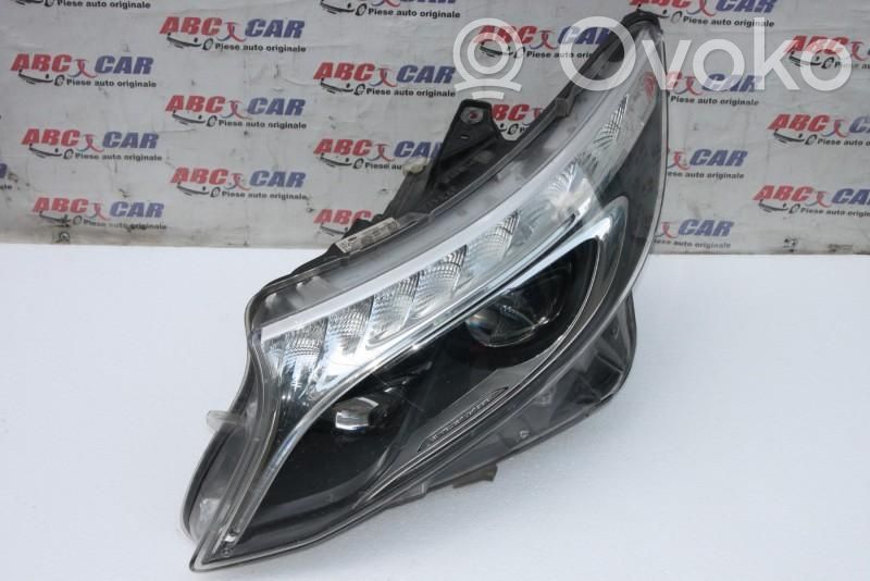 Mercedes-Benz V Class W447 Lampa przednia 