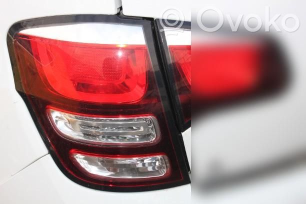 Rear/tail lights
