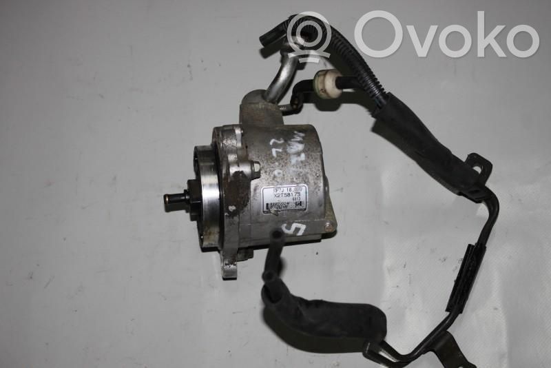 Tandem pump   RF7J18G00