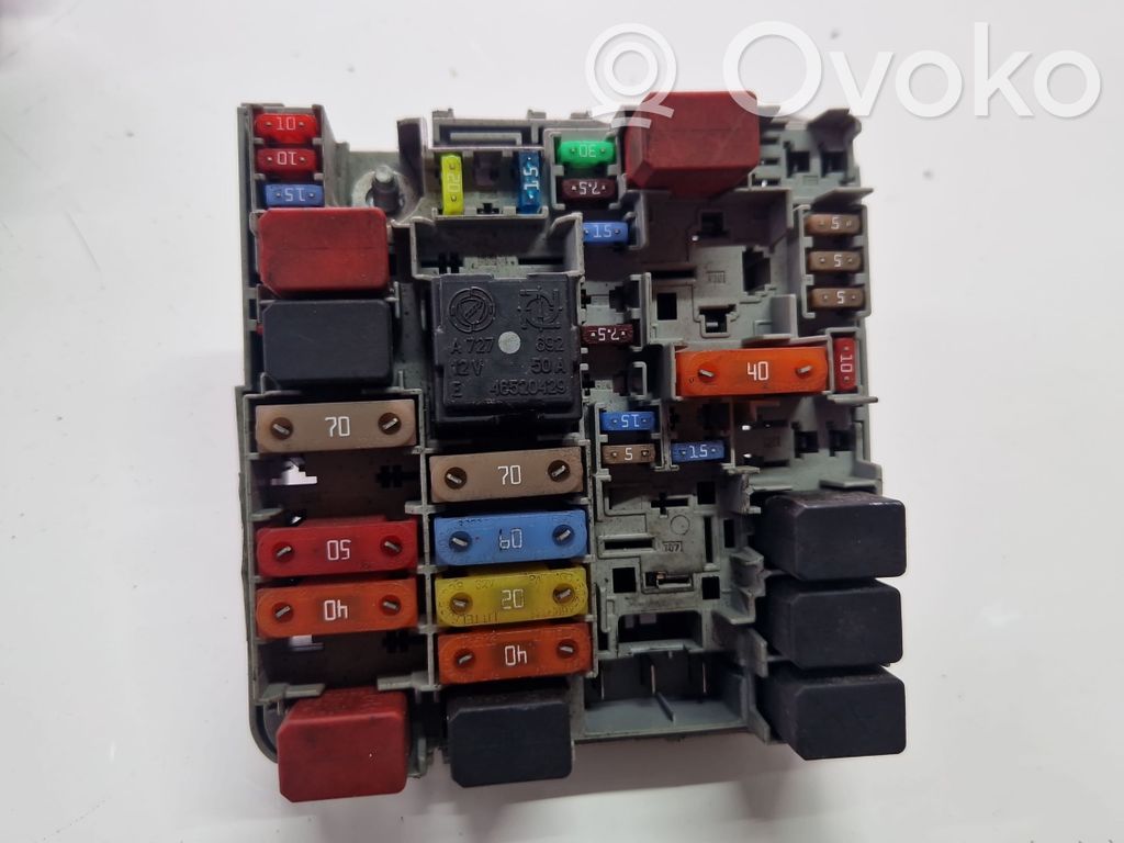 Módulo de fusible   13687865