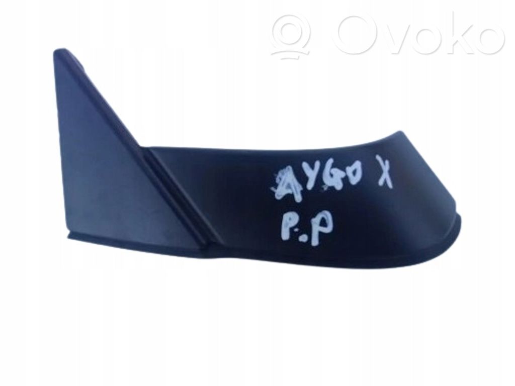 Toyota Aygo AB10 Ornament contur aripă față 