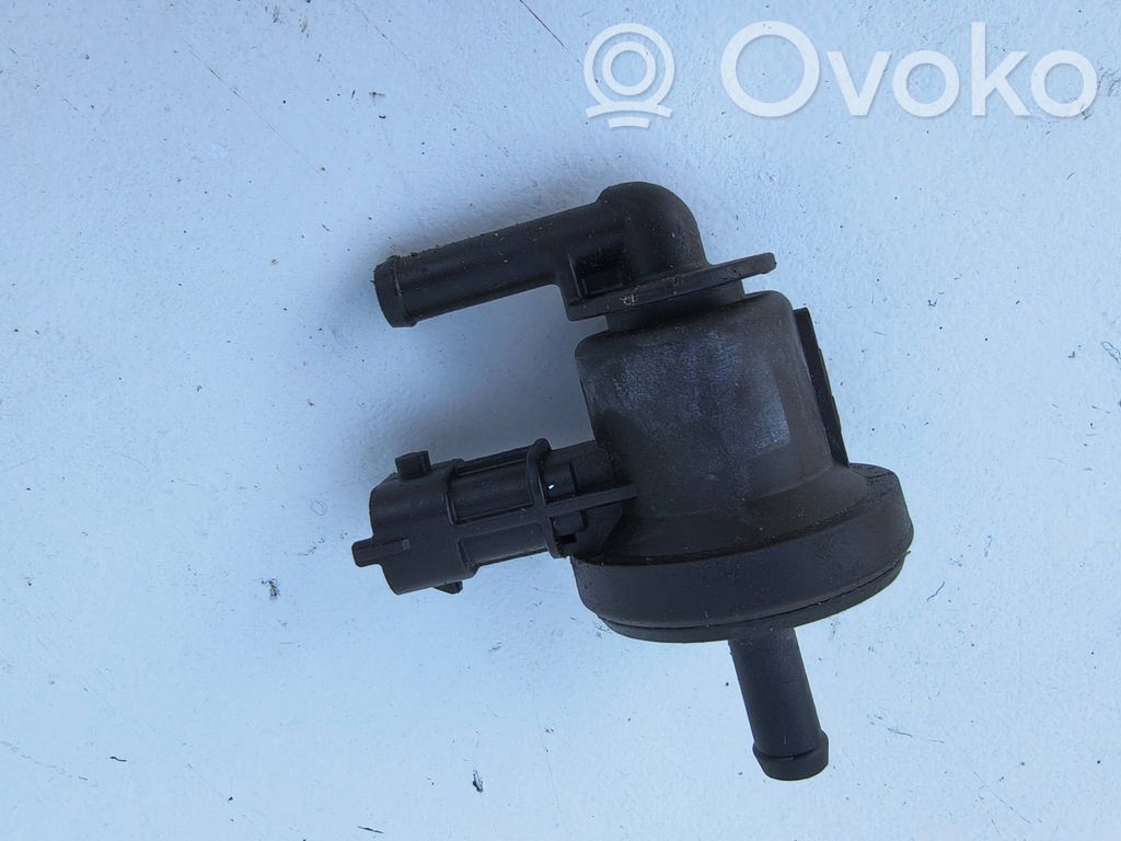 Tyhjiöventtiili   290102B000